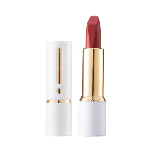 Transfer-Proof Matte Lipstick